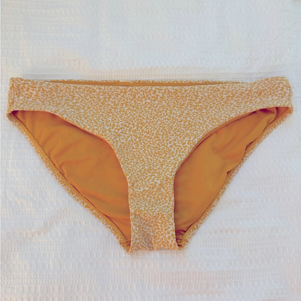 Athleta Clean Medium Swim Bottoms